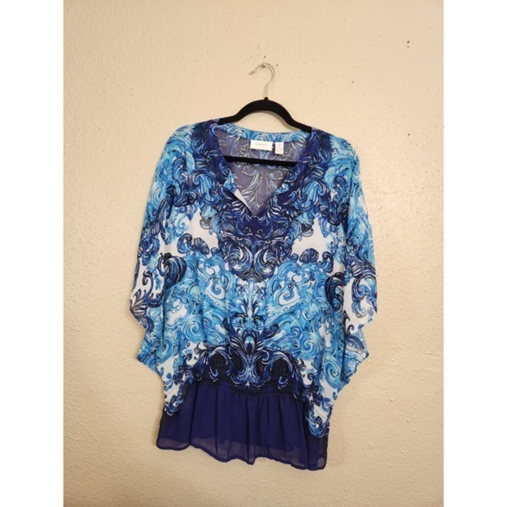 Chico's Women's Blue Paisley Smocked Hem Spilt Neck Kimono Sleeve Blouse Size L